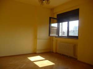 Apartament in bloc - 4 camere - Cismigiu