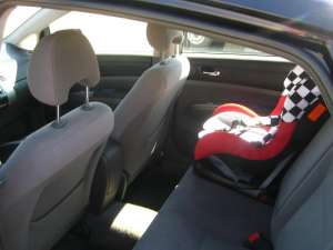 Vand sau schimb Toyota Prius hibrid cu autoutilitara dupa 2004