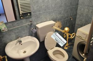 Apartament 3 camere decomandate Strand 2 bai bloc nou etaj 3