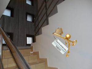 Vila de lux de inchiriat in cartierul Eden din Sura Mica