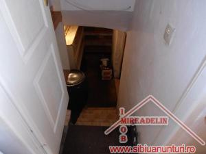 INCHIRIEZ CASA 4 CAMERE,   SINGUR IN CURTE,   CARTIER TIGLARI