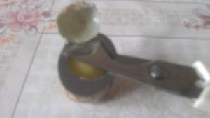 pui prepelita 1 leu,   carne prepelita 25 lei+TVA,   oua prepelita de incubat 0,  4 lei,   incubator