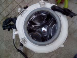 Cuva de spalat Indesit- IMSFWIA110 second hand