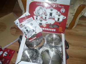 Set  profesional  de  gatit  Switzerhof -  Elvetia   - nou