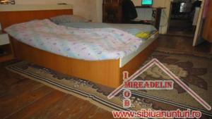 VAND APARTAMENT 2 CAMERE LA CASA,   60 mp,   CENTRAL
