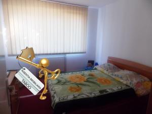 Apartament de inchiriat 3 camere decomandate zona MIlea