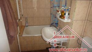 VAND URGENT APARTAMENT 3 CAMERE ZONA HIPODROM II