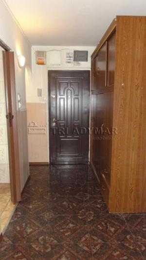 Apartament 3 camere de vanzare-Drumul Taberei-Raul Doamnei