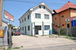 Ofer spre inchiriere spatiu comercial