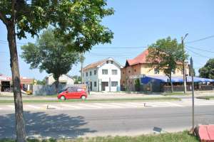 Ofer spre inchiriere spatiu comercial