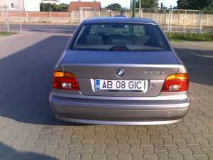 BMW 525