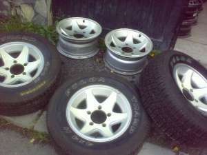 4 jante Suzuki Vitara Jimny 15 inch 2 anvelope 255 60 15