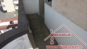 INCHIRIEZ APARTAMENT 4 CAMERE,   110 MP,   TURNISOR