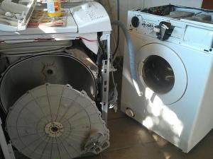 1Reparatii masini de spalat Arad