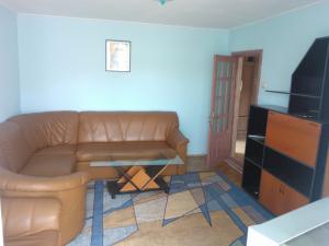 Inchiriez ap. 2 camere ulcentral Esplanada Hala centrala