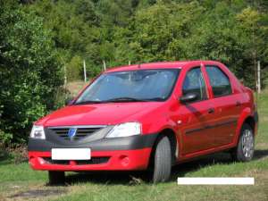 DACIA LOGAN ROSU