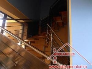 INCHIRIEZ VILA 7 CAMERE,   SINGUR IN CURTE,   ZONA VASILE MILEA