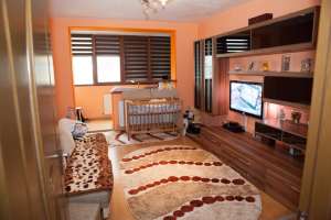 Schimb apartament 2 camere cu apartament 3/4 camere