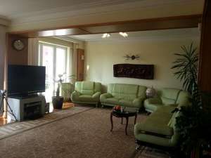 Apartament in bloc - 4 camere - Primaverii