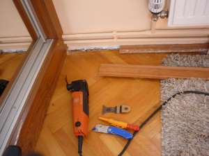 Reparat usi si ferestre diverse