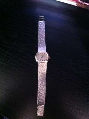 Ceas aur Geneve