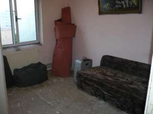 Apartament in bloc - 3 camere - zona Dristor