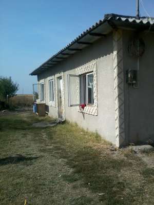 Casa din caramida in jud. Olt com. Valeni