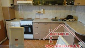 VAND APARTAMENT 3 CAMERE,   TURNISOR