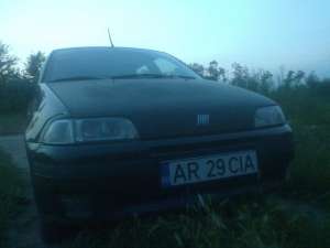 Vand Fiat Punto 1.1 benzina