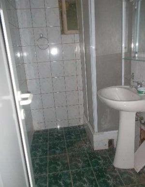 Garsoniera,  bl apartamente