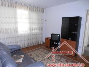 INCHIRIEZ APARTAMENT 2 CAMERE,   BVD-UL VASILE MILEA