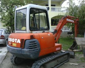 inchiriez mini excavator Kubota de 3,       5t