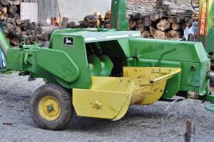 Vand presa balotat John Deere