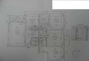 Apartament in bloc - 4 camere - 1 Mai