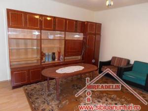 INCHIRIEZ CASA 3 CAMERE,   CARTIER TIGLARI
