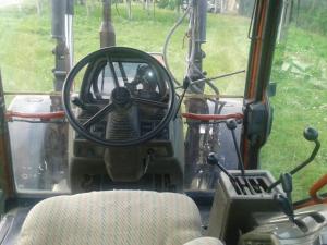 VAND TRACTOR FIAT F 110 CU INCARCATOR FRONTAL