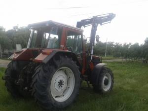 VAND TRACTOR FIAT F 110 CU INCARCATOR FRONTAL