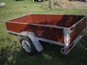 REMORCA 650 kg  / tel: 0764-538060 /