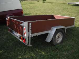 REMORCA 650 kg  / tel: 0764-538060 /
