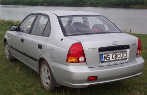 Vand HYUNDAI ACCENT 2005