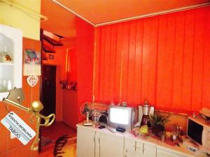 Apartament la mansarda cu 2 camere de vanzare zona Vasile Aaron