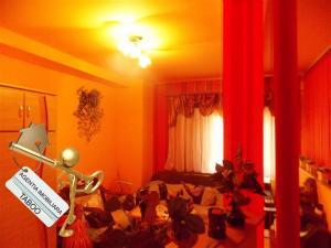 Apartament la mansarda cu 2 camere de vanzare zona Vasile Aaron