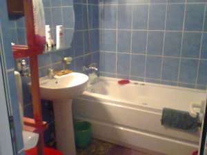 apt 3 camere SD B-dul Independentei,  vederea pe bulevard.