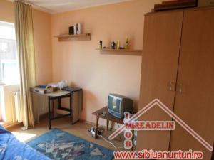 INCHIRIEZ APARTAMENT 2 CAMERE,   CARTIER TURNISOR