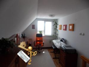 Apartament cu 2 camere la mansarda de vanzare zona Nicolae Iorga