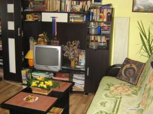 Apartament 2 camere,  transformat in ap.cu 3 camere,  decomandat,  modernizat,  izolat termic,  inst