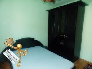 Apartament de vanzare 4 camere decomandate zona Calea Dumbravii