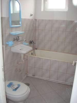 B-DUL BUCURESTI 2 CAMERE NEMOBILAT,   FINISAT