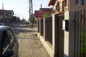VANZARE VILA BRAGADIRU
