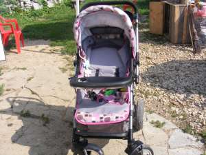 Carucior baby care pret bun